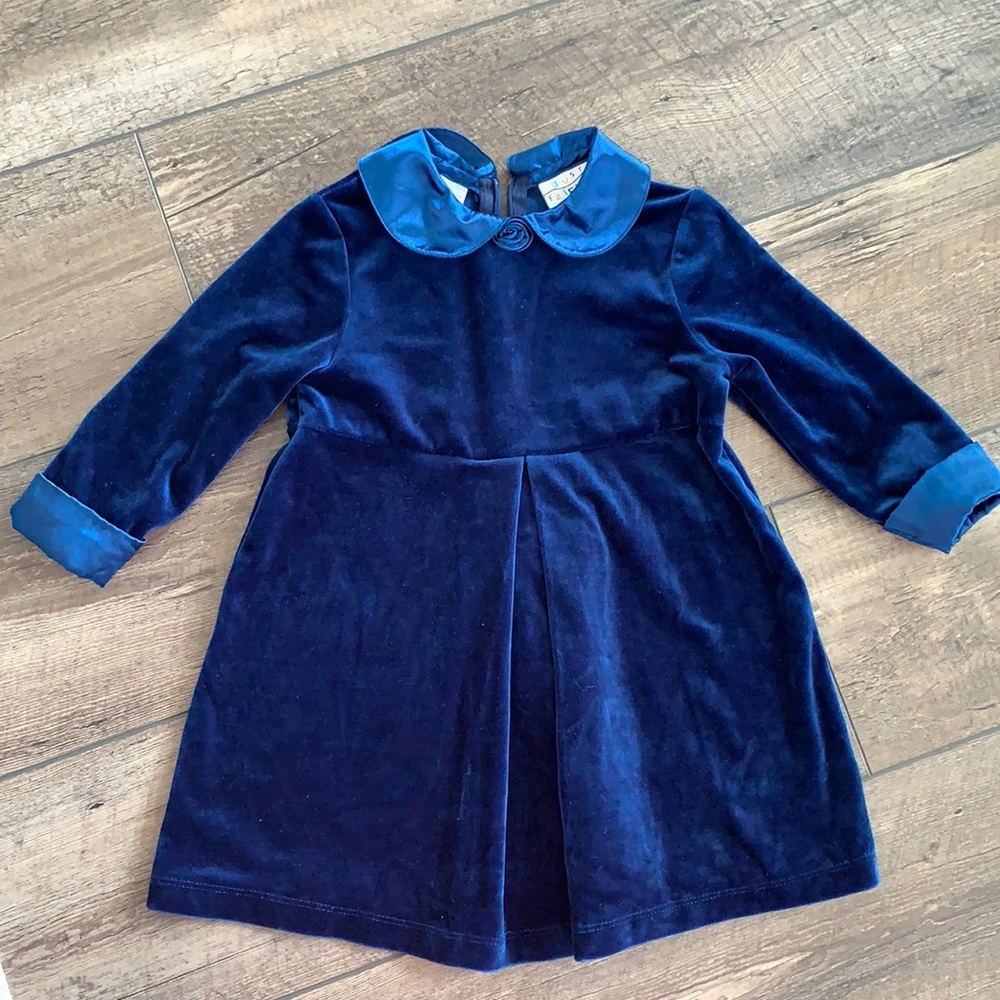 2t Vintage blue velvet dress
